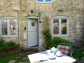 1 Bedroom Romantic Cottage in Stow on the Wold, Cotswolds, Gloucestershire, England